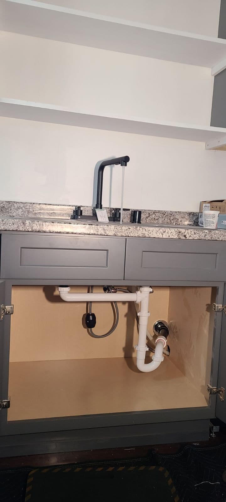 Sleek Kitchen Faucet Installation for a Modern Look