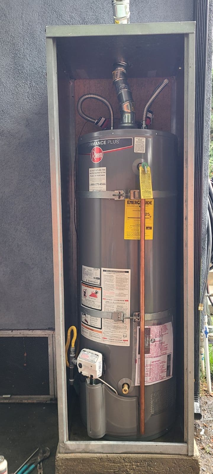 Gallery photos for Water Heater Upgrade Means Hot Water Reliability: Image #1